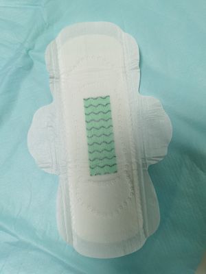 Long Breathable 330mm Female Sanitary Napkin For Heavy Flow